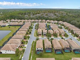 Family Fun Retreat Near Disney With Game Room & Themed Bedrooms