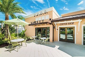 Family Fun Retreat Near Disney With Game Room & Themed Bedrooms