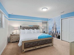 Family Fun Retreat Near Disney With Game Room & Themed Bedrooms