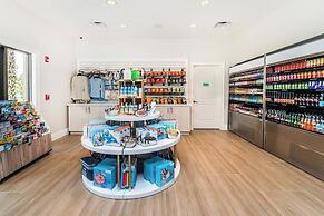 Family Fun Retreat Near Disney With Game Room & Themed Bedrooms