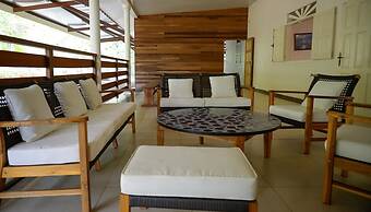 Hostel Toucan Kaz Mboeja Kuaa