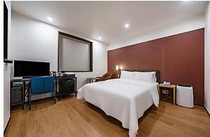 Browndot seongdangmot