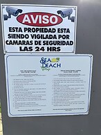 2 Bedroom Condo Pool and Beach Access