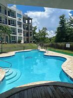 2 Bedroom Condo Pool and Beach Access