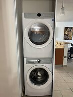 2 Bedroom Condo Pool and Beach Access