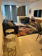 2 Bedroom Condo Pool and Beach Access