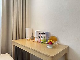 18HOW Qianmen Grape Courtyard Hotel