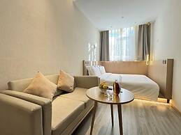 18HOW Qianmen Grape Courtyard Hotel