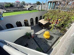 18HOW Qianmen Grape Courtyard Hotel