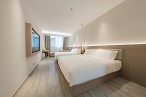 18HOW Qianmen Grape Courtyard Hotel