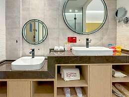 18HOW Qianmen Grape Courtyard Hotel