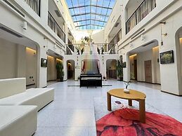 18HOW Qianmen Grape Courtyard Hotel