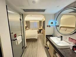 18HOW Qianmen Grape Courtyard Hotel