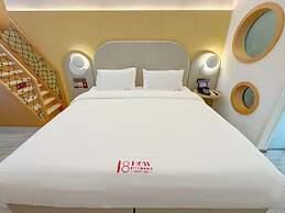 18HOW Qianmen Grape Courtyard Hotel