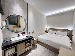 18HOW Qianmen Grape Courtyard Hotel