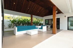Samui Paradise Pool Villa by Sea N' Rent