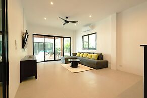 Samui Paradise Pool Villa by Sea N' Rent