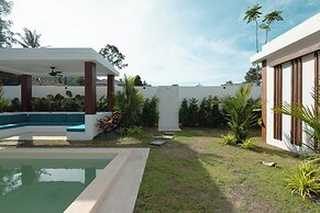 Samui Paradise Pool Villa by Sea N' Rent