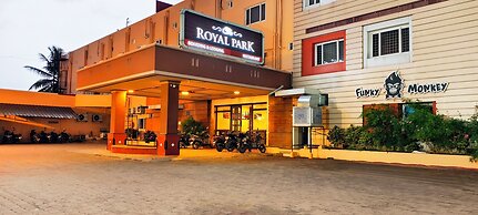 THE ROYAL PARK