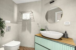 Netanya Beach Pool Studio by Sea N' Rent