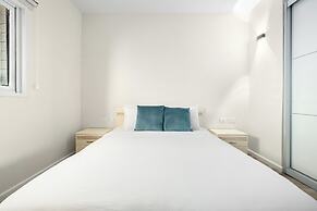 Netanya Beach Pool Studio by Sea N' Rent