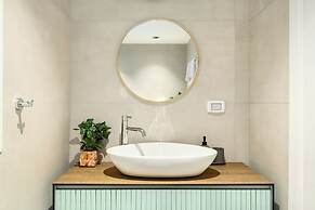 Netanya Beach Pool Studio by Sea N' Rent