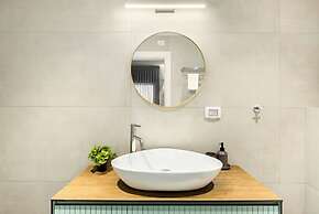 Netanya Beach Pool Studio by Sea N' Rent