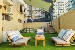 Netanya Beach Pool Studio by Sea N' Rent