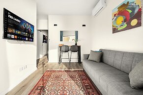 Netanya Beach Pool Studio by Sea N' Rent