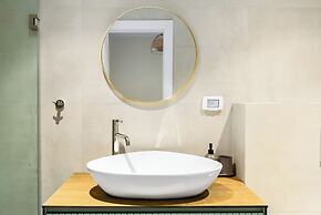 Netanya Beach Pool Studio by Sea N' Rent