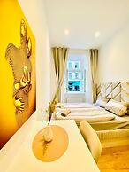 Comfy and Scenic 4BR Stay in Ottakring