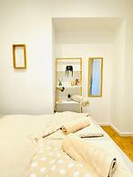 Comfy and Scenic 4BR Stay in Ottakring