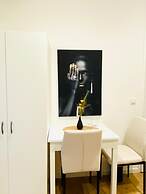 Comfy and Scenic 4BR Stay in Ottakring