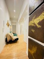 Comfy and Scenic 4BR Stay in Ottakring