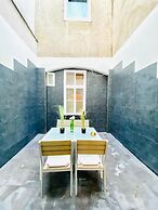 Comfy and Scenic 4BR Stay in Ottakring