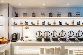 Home Selection Hangzhou Xihu Hubin Yintai i77 Store