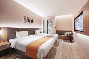 Home Selection Hangzhou Xihu Hubin Yintai i77 Store