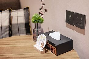 Home Selection Hangzhou Xihu Hubin Yintai i77 Store