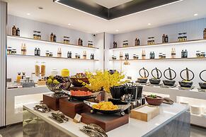 Home Selection Hangzhou Xihu Hubin Yintai i77 Store