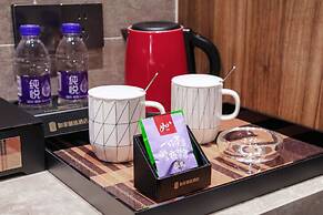 Home Selection Hangzhou Xihu Hubin Yintai i77 Store