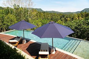 Devani Resort Sidemen