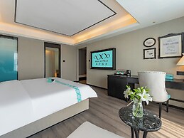 xana Hotel