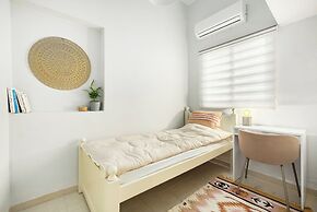 Florentin Stylish Stay by Sea N' Rent