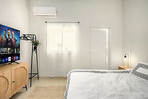 Florentin Stylish Stay by Sea N' Rent