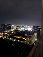 Len's Den - Flat in Pasay City Mall of Asia Manila