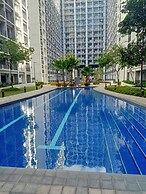 Len's Den - Flat in Pasay City Mall of Asia Manila