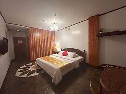 Flores De Musa by Curv Hotels