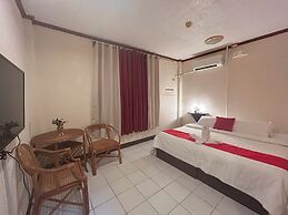 Flores De Musa by Curv Hotels