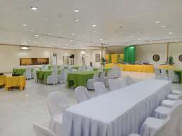 Flores De Musa by Curv Hotels