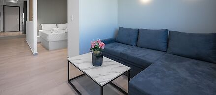 Venus, Nilie Hospitality MGMT